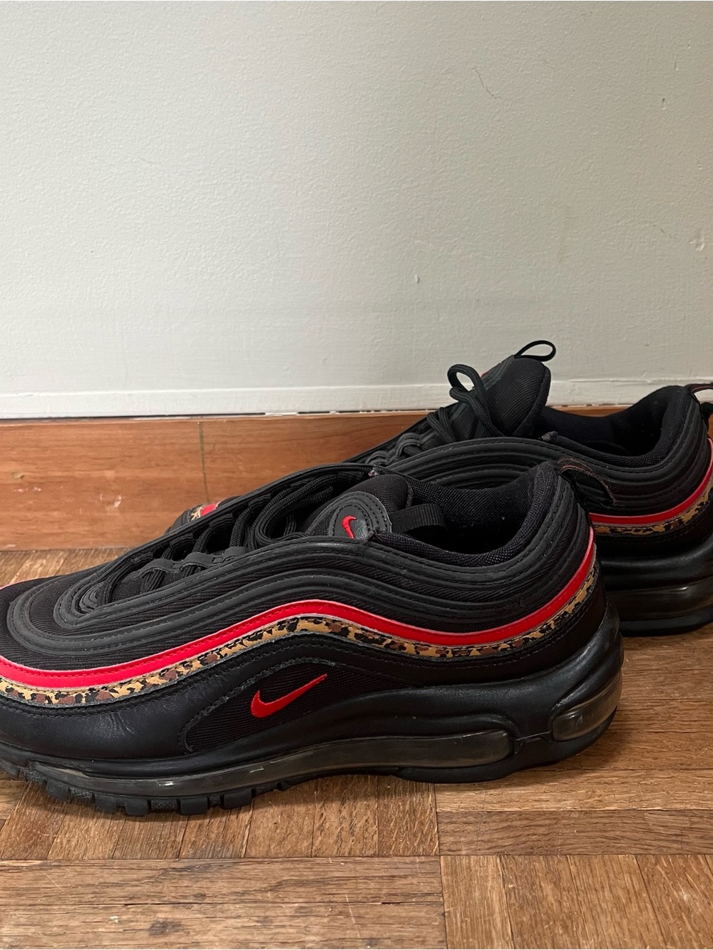Nike Black with Red and Leopard Accent Air Max 97 - Picture 3 of 8